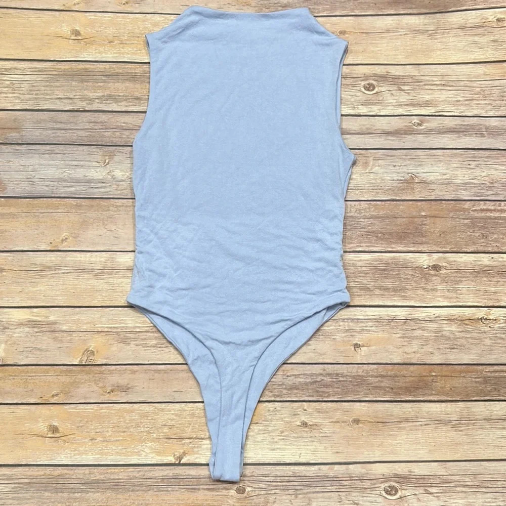 Naked Wardrobe The NW Sleeveless Bodysuit in Periwinkle Size Small - Picture 6 of 7